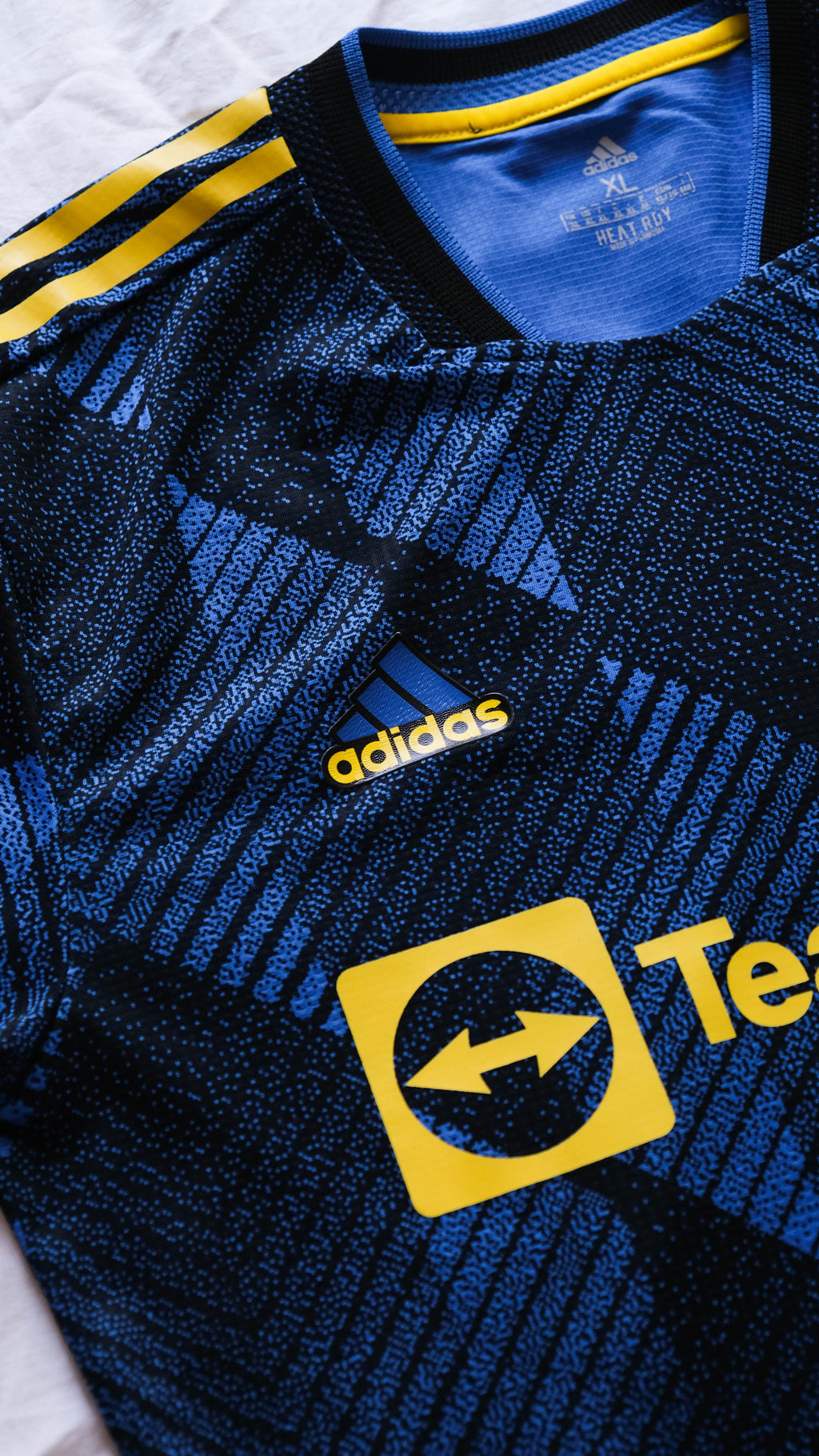 Manchester city Jersey (XL)