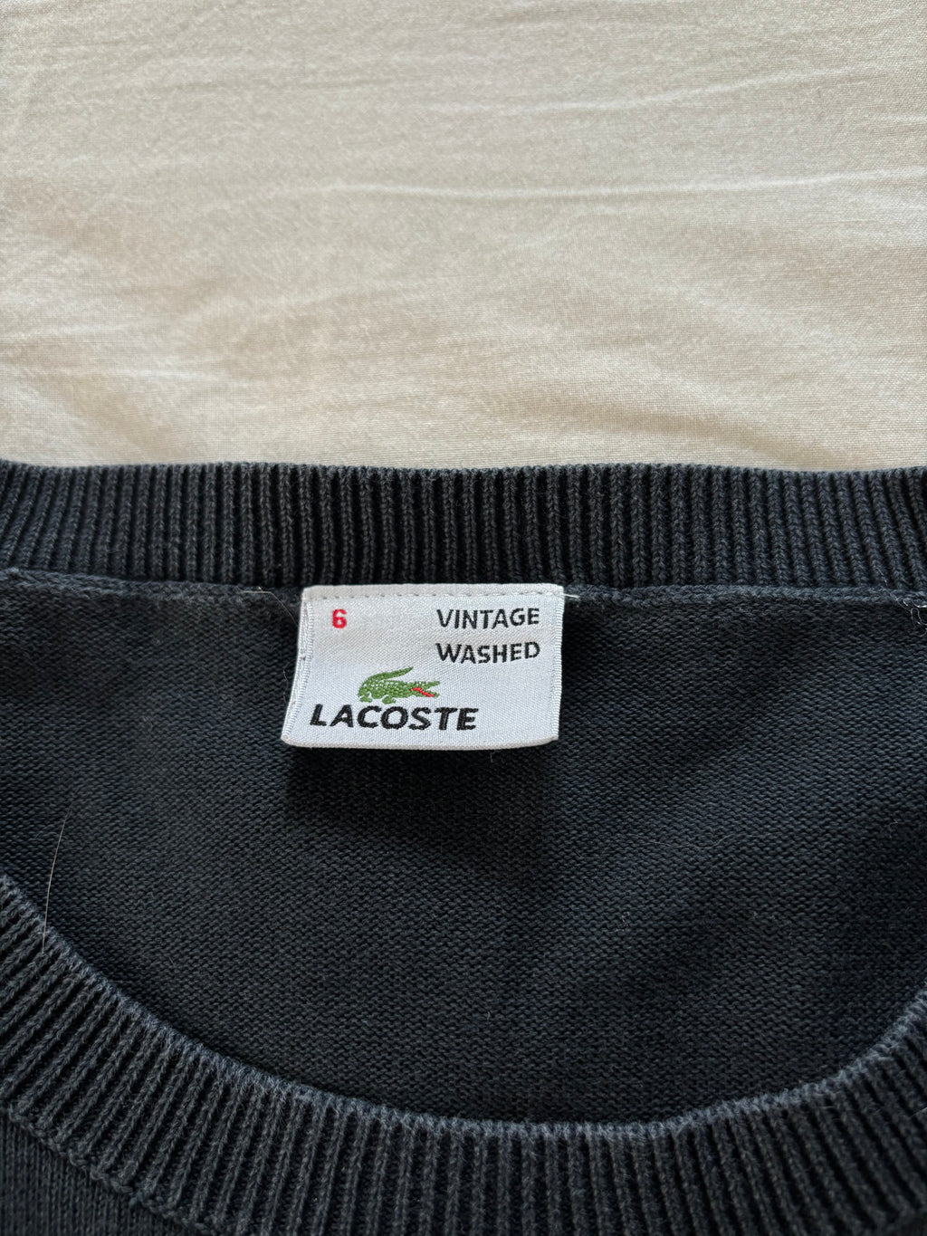 Lacoste Sweater (M-L)