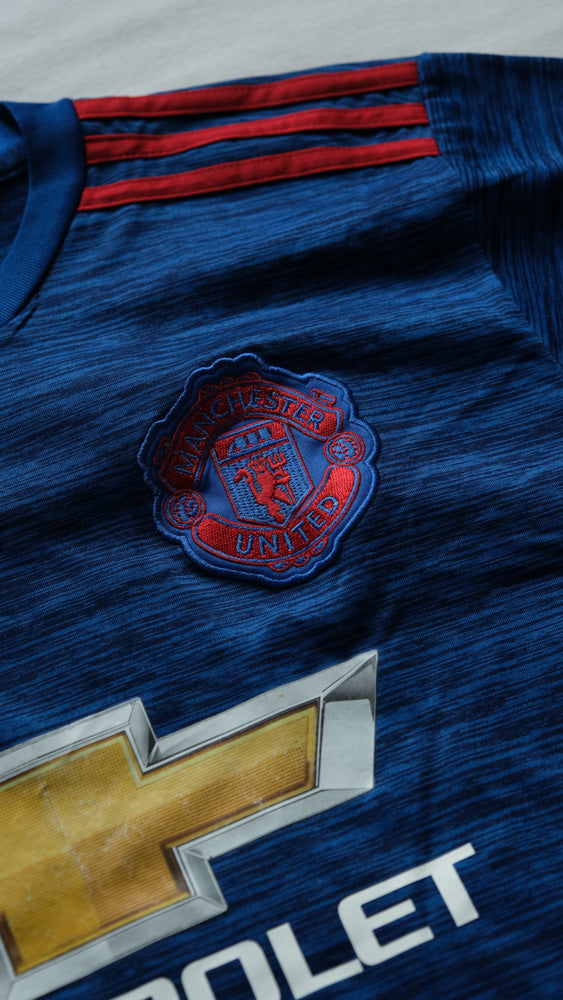 Manchester United Jersey (XL)