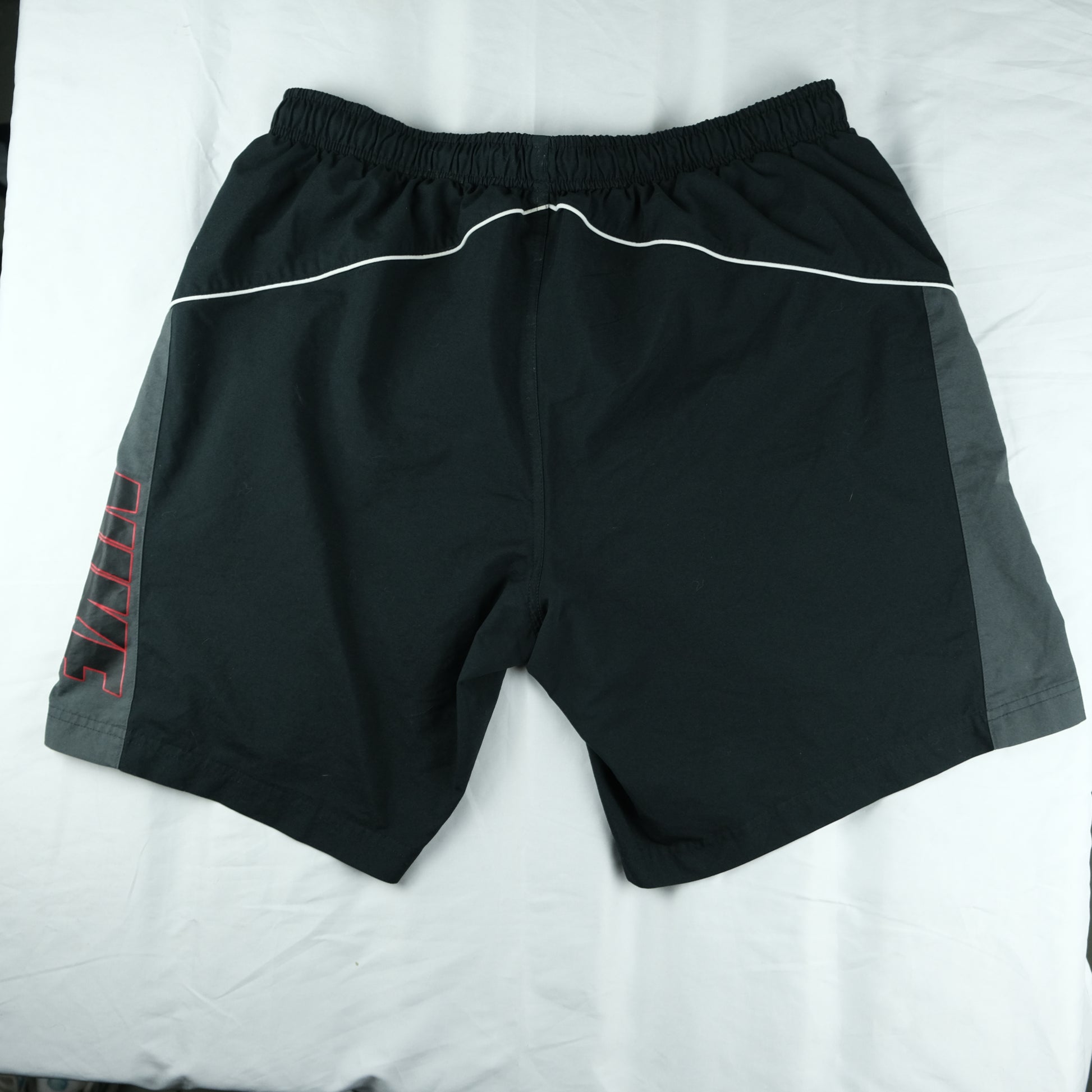 Nike Shorts Vintage schwarz Ansicht 3