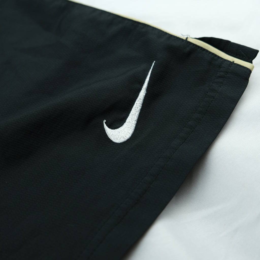 Nike Shorts Vintage schwarz Ansicht 2
