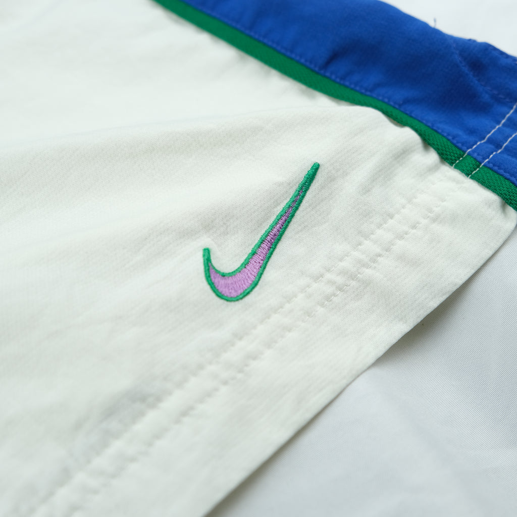 Nike Shorts Vintage weiss Ansicht 2