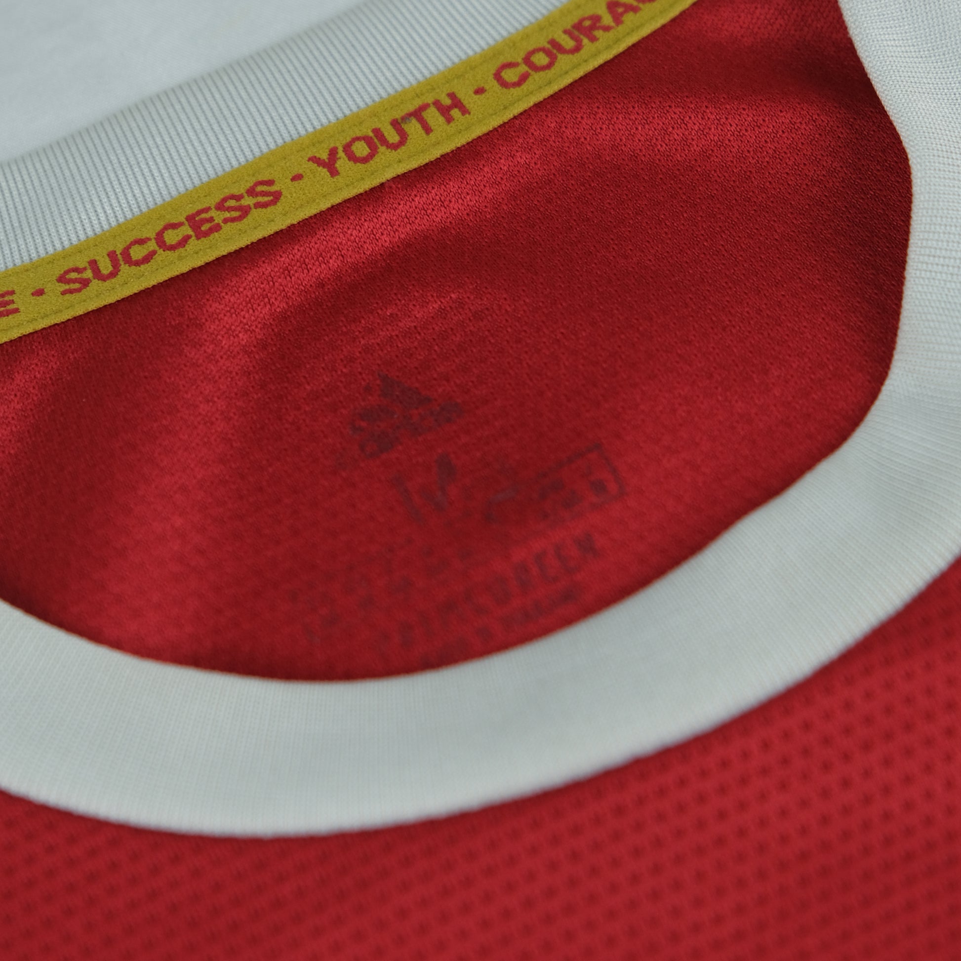 Adidas Trikot Vintage rot Ansicht 5