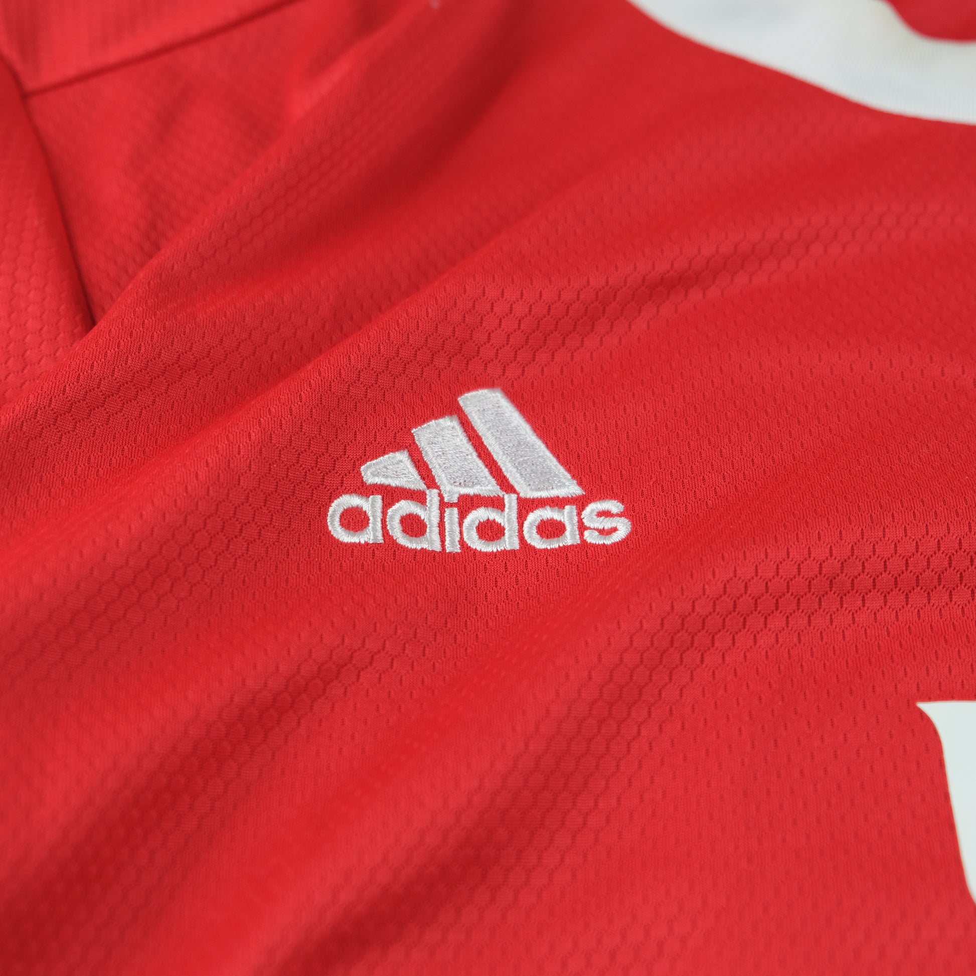 Adidas Trikot Vintage rot Ansicht 2