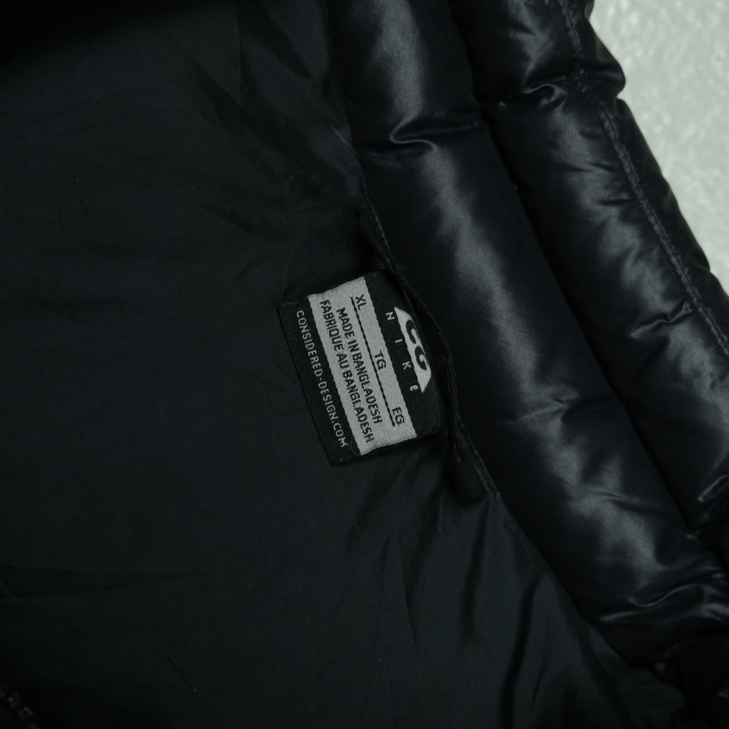 Nike ACG Weste Vintage schwarz Ansicht 4