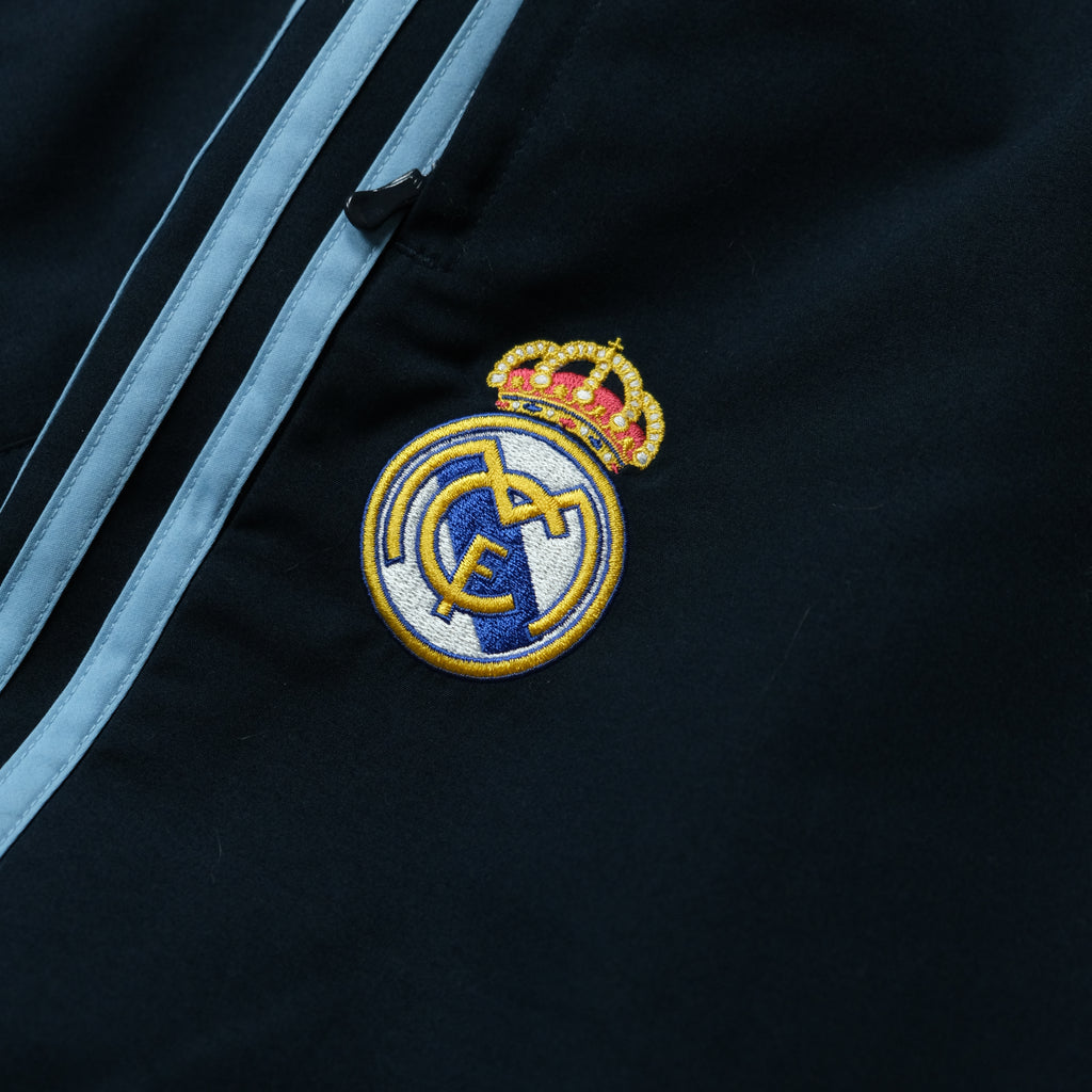 Adidas Tracksuit Vintage M Detailansicht