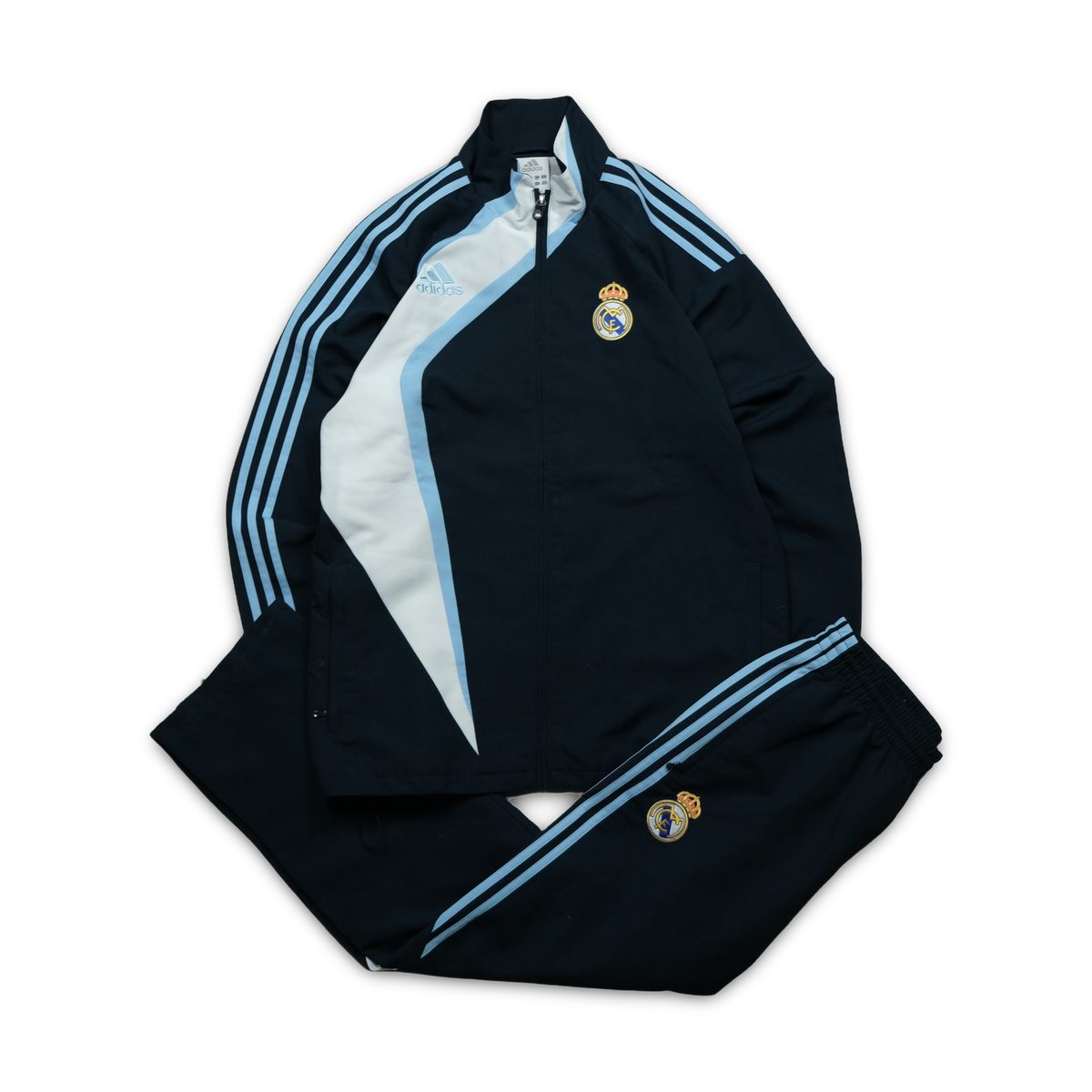 Adidas Tracksuit Navy Vintage — zuerivintage Zürich