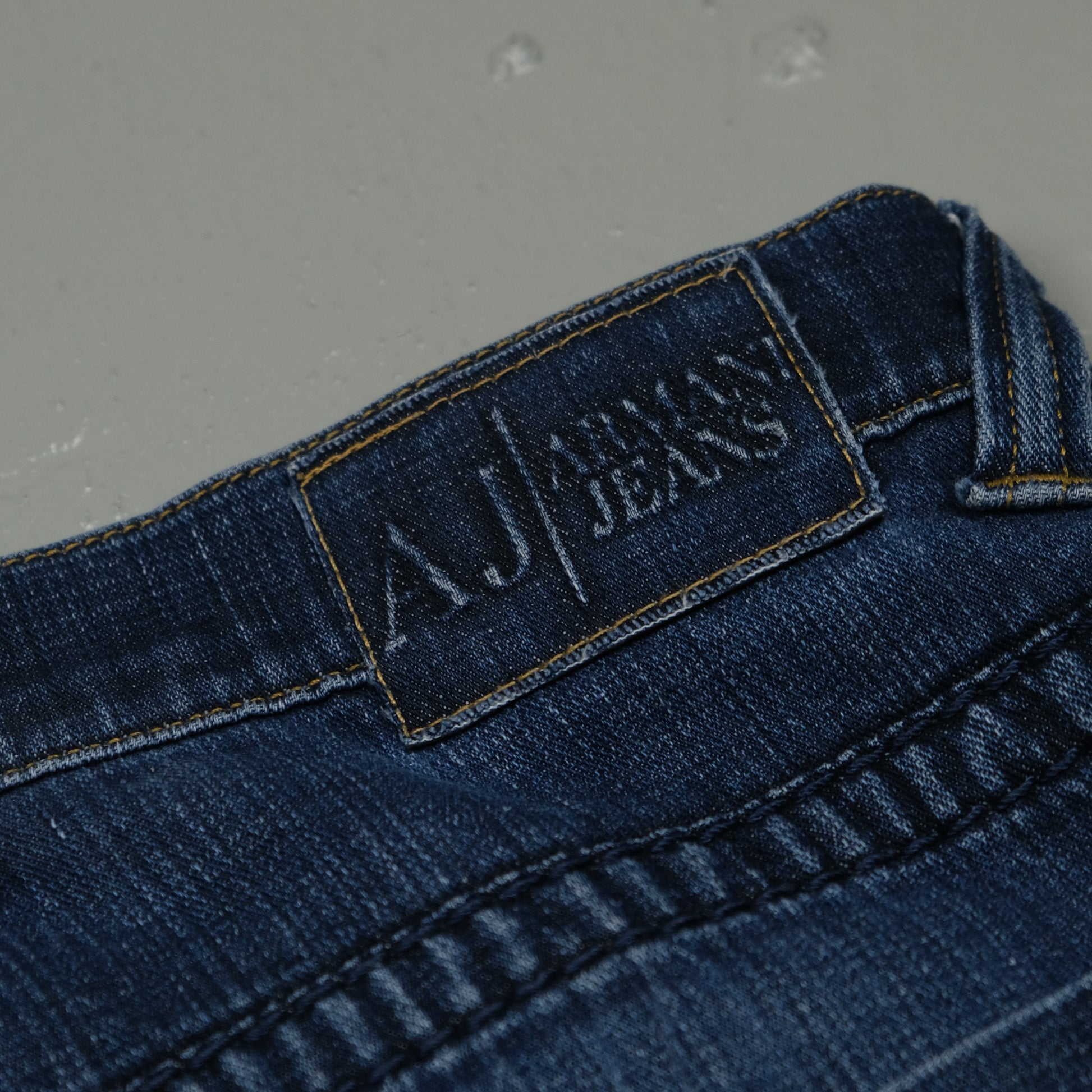Armani Jeans (38)