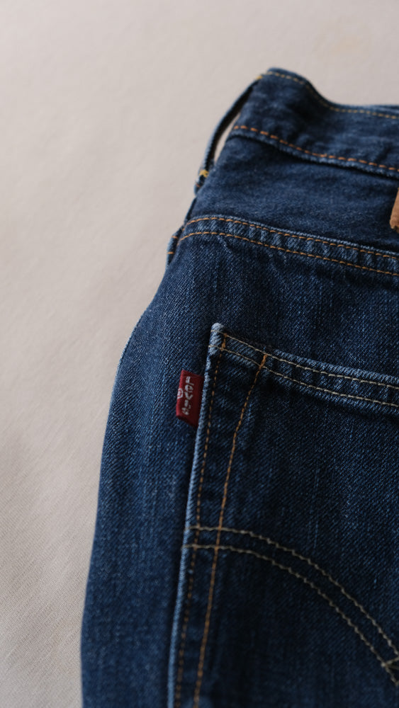 Levis 501 Jeans (W32 / L30)