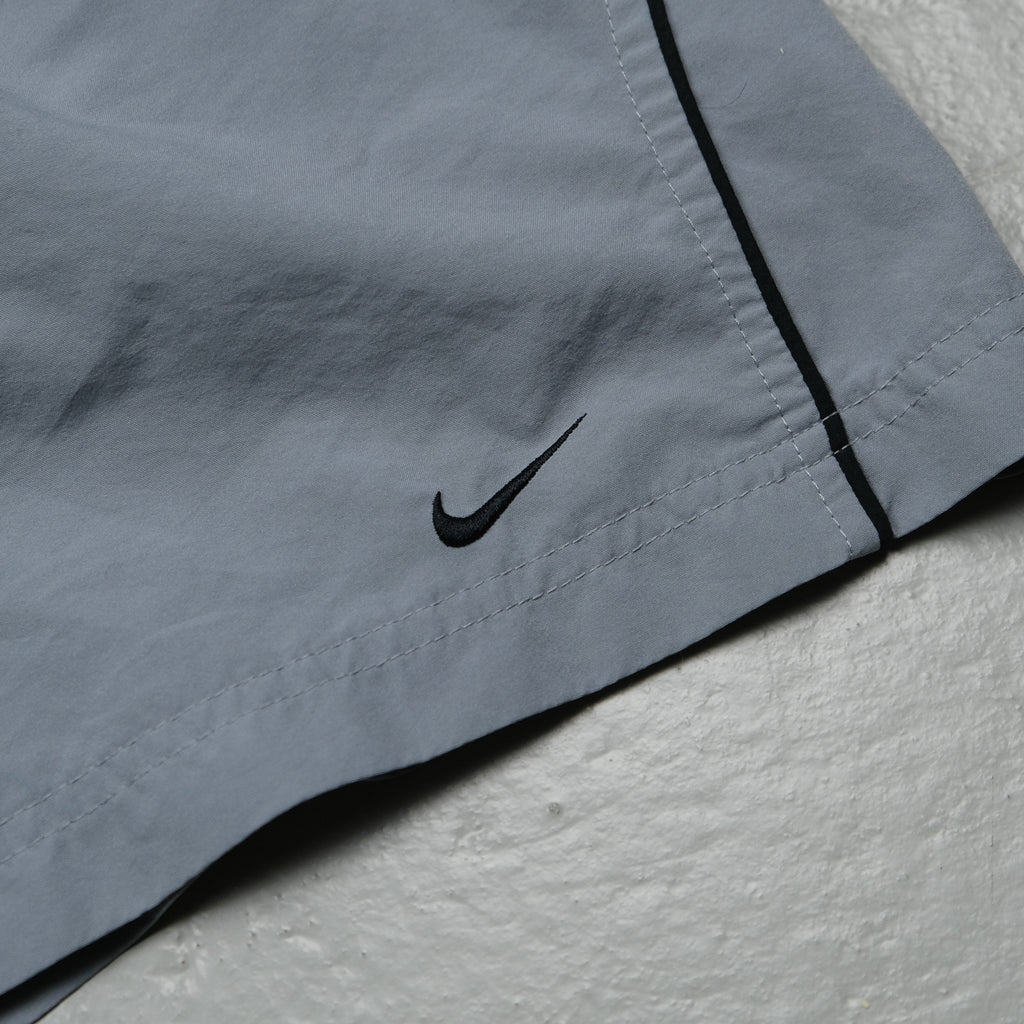 Nike Shorts (L)