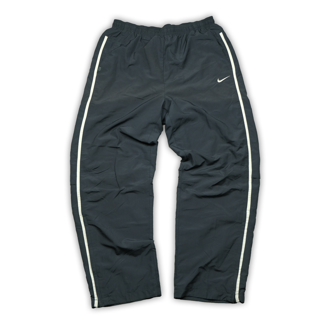 Nike Trackpants (L-XL)