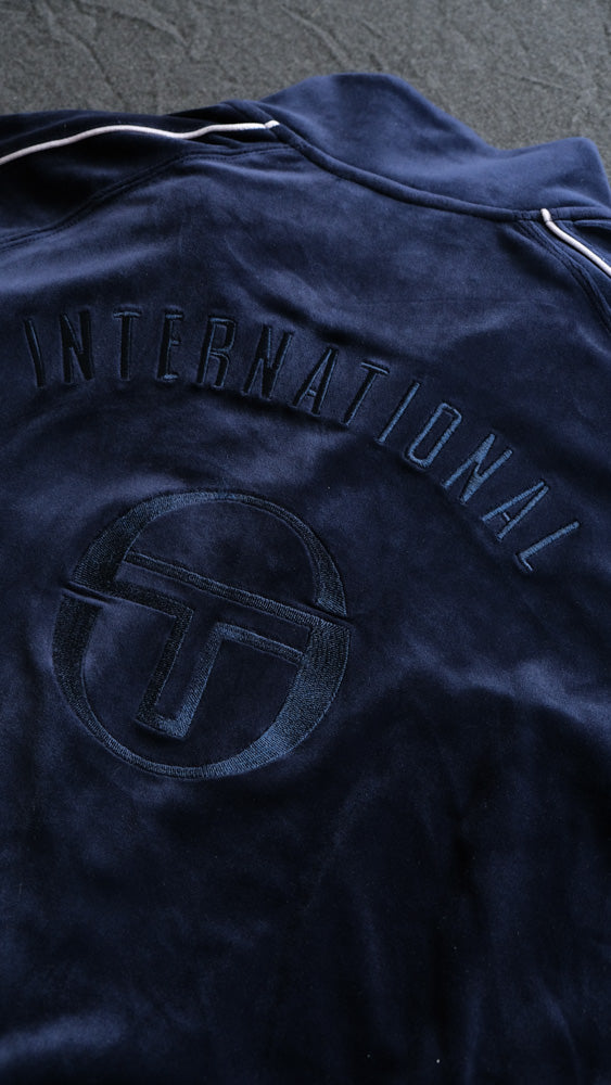 Sergio Tacchini Velour Tracksuit - brandnew (M-L)